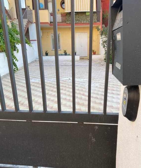 Soggiorno Tra Storia E Design La Domus Ercolano Exterior foto